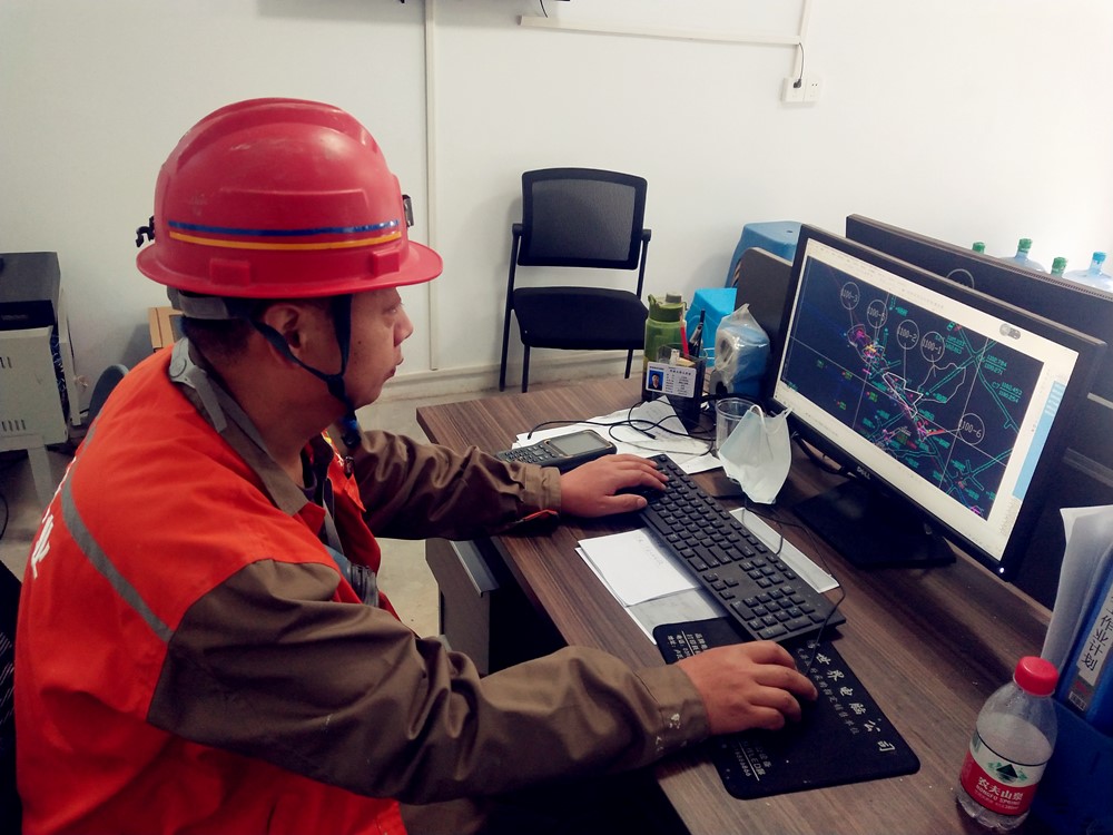 盧氏中科|后瑤峪西溝鐵礦環(huán)保治理工程施工進(jìn)入新***