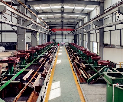 三班接力，晝夜不息｜王家河選礦廠(chǎng)里的堅(jiān)守與傳承